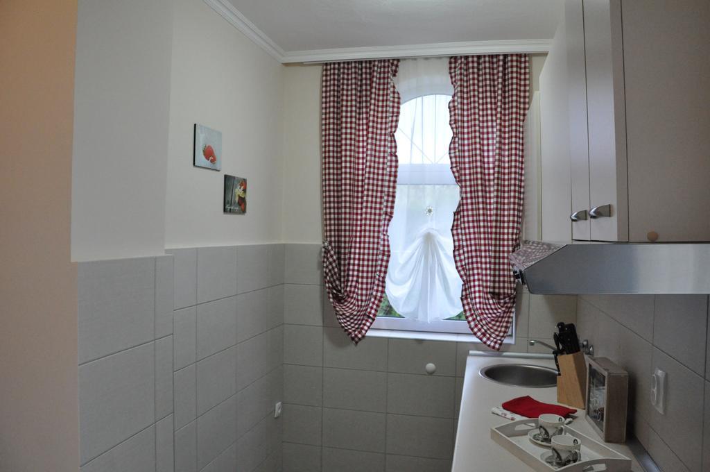 Aria Apartmani Vrdnik Exterior photo